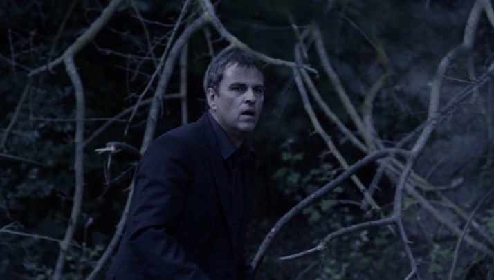 À MI-CHEMIN : HALFWAY THERE